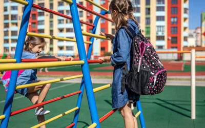 ¿Qué pavimento deportivo es el más indicado para centros educativos?